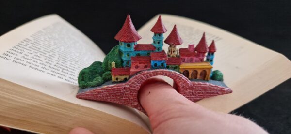 Page Holder: Medieval Thumbstone Village